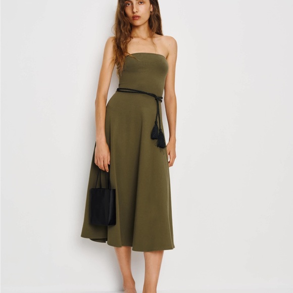 Reformation Dresses & Skirts - Reformation Lora Knit Dress Green - Size M